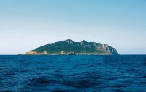 画像：沖ノ島の風景